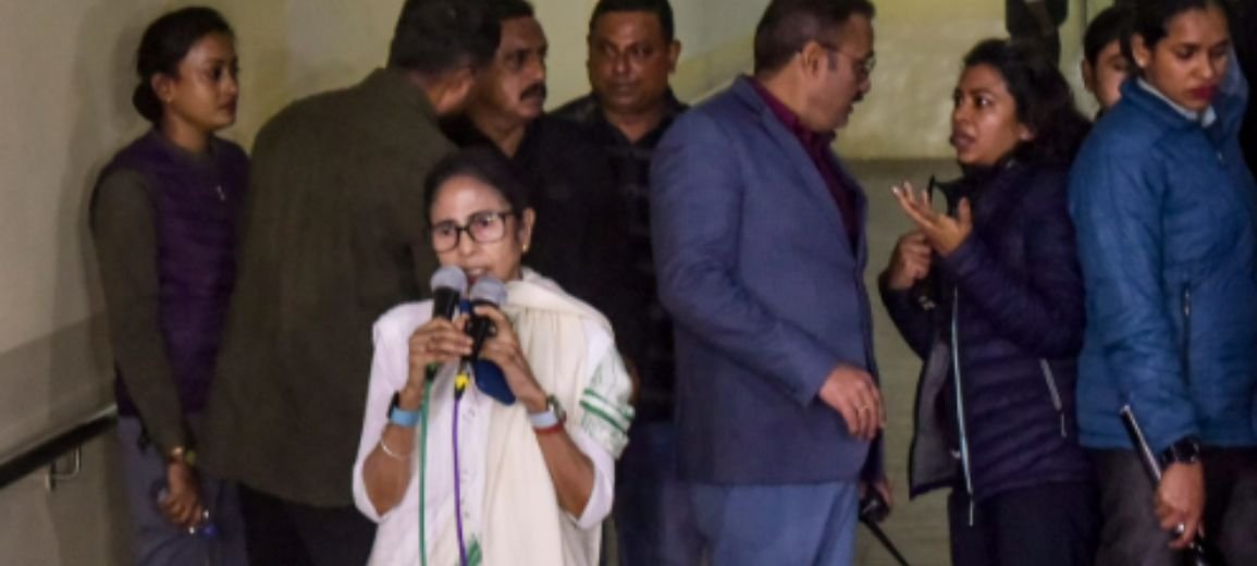 ED at I-PAC Office, Mamata Banerjee Visit Site: A Tense Day in Kolkata