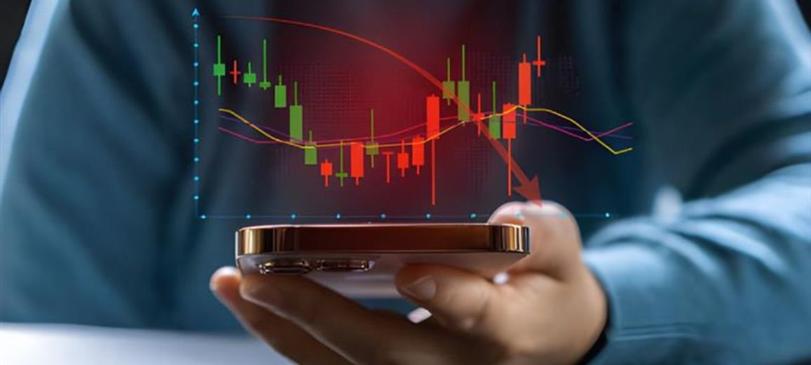 Sensex Crashes Over 1,300 Points in 3 Sessions — What’s Weighing on Indian Markets?